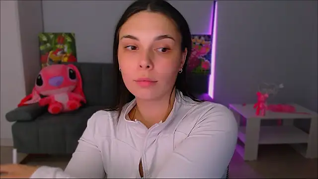 queenofthesense  online show from September 22, 3:58 pm