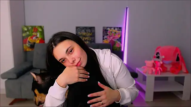 queenofthesense  online show from November 1, 4:20 pm