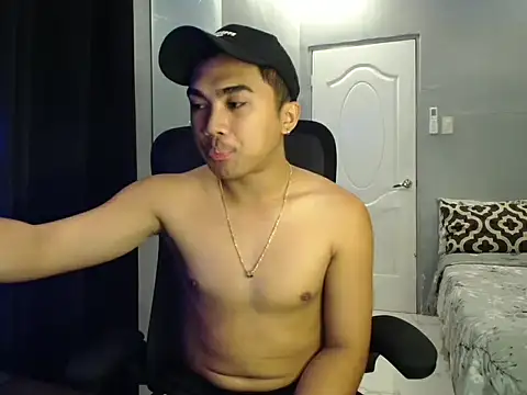 pinoyAdrianneXXX online show from September 24, 2:59 am