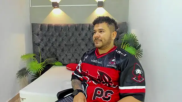 michael hill1 online show from November 4, 1:10 pm