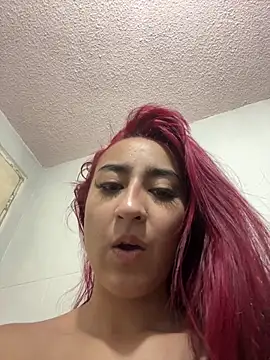 Snapshot of JuliethaDemon_ chatting on September 15, 1:11 pm JuliethaDemon online show from September 15, 1:11 pm