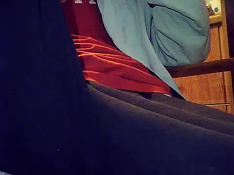 Snapshot of kopanos-69 chatting on October 17, 8:28 am kopanos-69 online show from October 17, 8:28 am