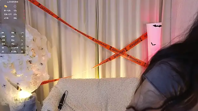 Snapshot of Janet_Jee chatting on November 1, 11:34 am Janet Jee online show from November 1, 11:34 am