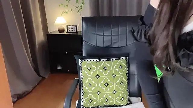 Calvin--1 online show from September 9, 1:32 pm