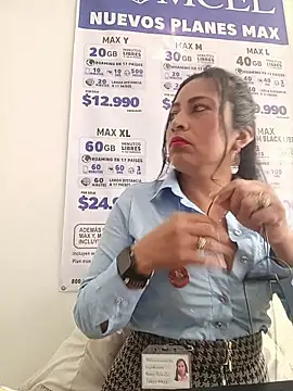 PAULA20- online show from November 4, 1:54 pm