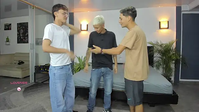 Snapshot of Bisexlifehot__ chatting on September 26, 10:58 pm Bisexlifehot online show from September 26, 10:58 pm