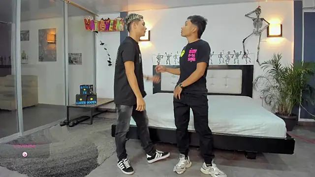 Snapshot of Bisexlifehot__ chatting on October 10, 10:53 pm Bisexlifehot online show from October 10, 10:53 pm