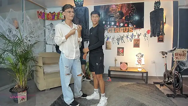 Snapshot of Bisexlifehot__ chatting on October 24, 11:12 pm Bisexlifehot online show from October 24, 11:12 pm