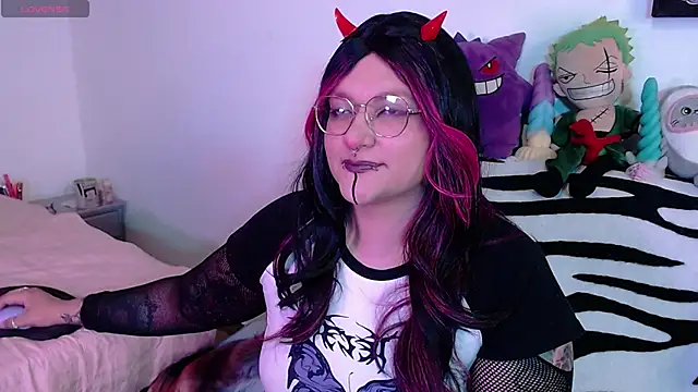 XxGreenGoodxX online show from September 30, 7:30 pm