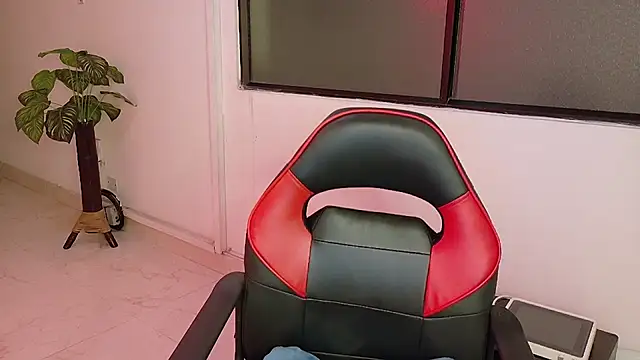 Hell Girll  online show from October 5, 3:49 am