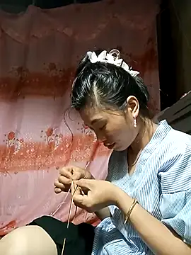 Snapshot of Phuongphuongg chatting on October 2, 1:07 pm Phuongphuongg online show from October 2, 1:07 pm