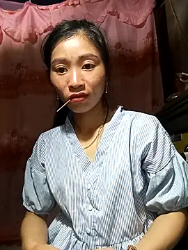 Snapshot of Phuongphuongg chatting on October 3, 5:59 am Phuongphuongg online show from October 3, 5:59 am