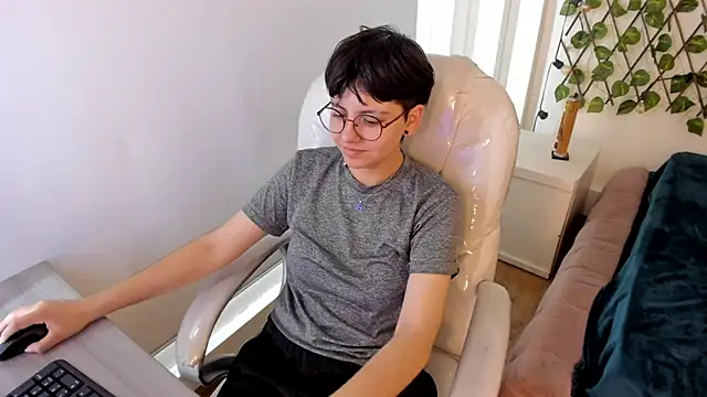 Nathaly ds online show from November 7, 7:47 pm