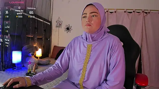 Snapshot of MarianFadel chatting on September 16, 12:28 pm MarianFadel online show from September 16, 12:28 pm