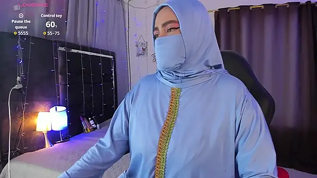 Snapshot of MarianFadel chatting on November 25, 12:38 pm MarianFadel online show from November 25, 12:38 pm