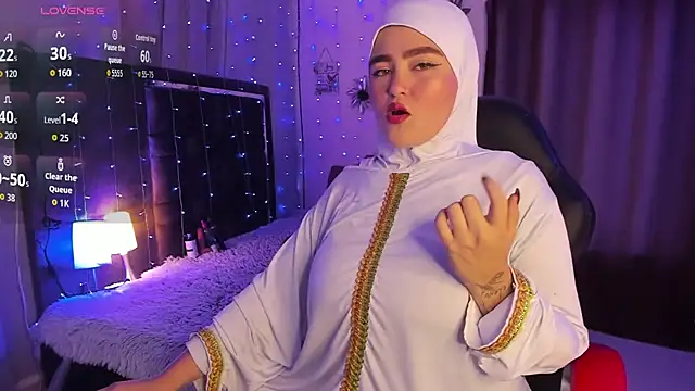 Snapshot of MarianFadel chatting on November 29, 12:41 pm MarianFadel online show from November 29, 12:41 pm