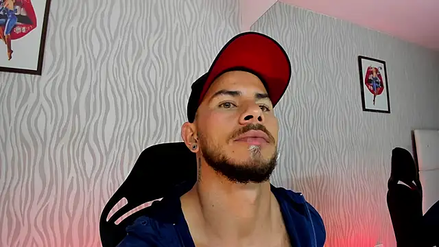 dylan jacobx online show from November 19, 2:33 am