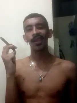 Bruno Hallss online show from November 3, 3:19 am