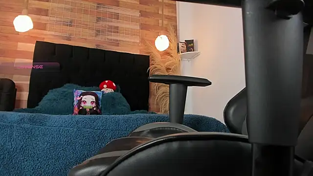 Emily brown04 online show from October 3, 10:23 am