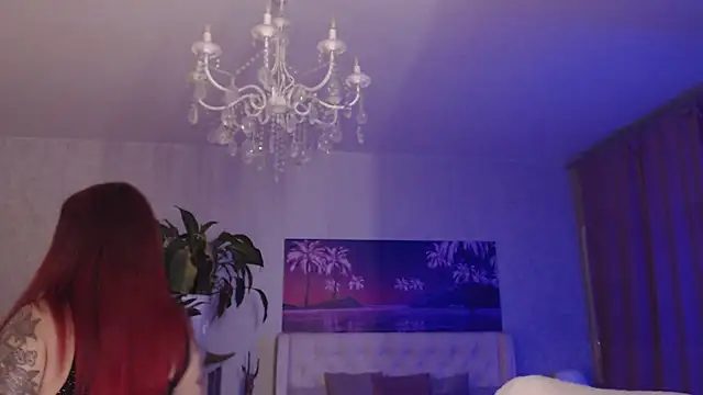 Snapshot of goddes_goldie chatting on December 6, 3:00 pm goddes goldie online show from December 6, 3:00 pm