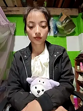 Snapshot of tdtd98 chatting on October 21, 4:51 pm tdtd98 online show from October 21, 4:51 pm