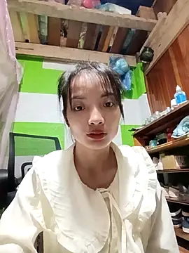 Snapshot of tdtd98 chatting on November 2, 4:26 am tdtd98 online show from November 2, 4:26 am