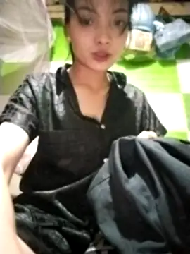 Snapshot of tdtd98 chatting on November 11, 8:47 am tdtd98 online show from November 11, 8:47 am