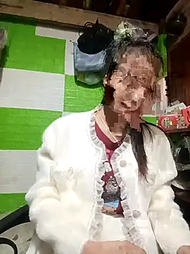 Snapshot of tdtd98 chatting on November 17, 3:40 pm tdtd98 online show from November 17, 3:40 pm