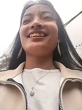 Snapshot of tdtd98 chatting on December 16, 5:45 am tdtd98 online show from December 16, 5:45 am