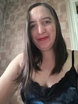 EvelinCutex online show from December 4, 6:55 am