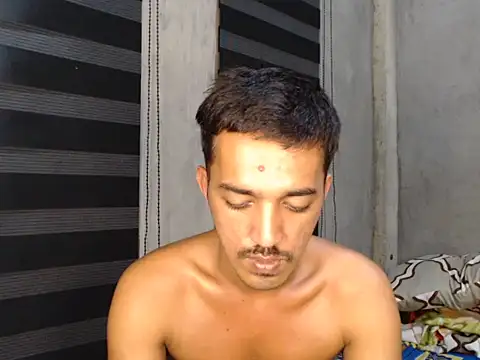 RowyCam online show from September 16, 4:30 pm