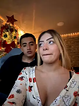 Melissa coll online show from December 3, 5:04 am