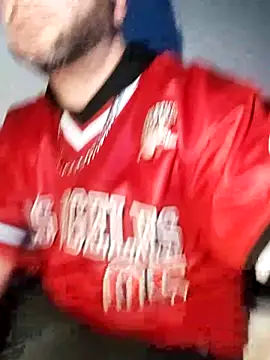 Snapshot of SmokedAlloy2 chatting on October 26, 9:53 pm SmokedAlloy2 online show from October 26, 9:53 pm