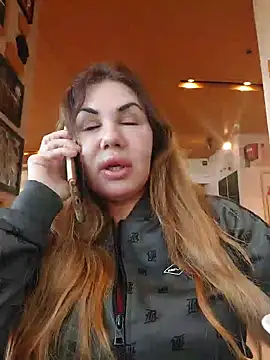 Snapshot of Alisasex@xh chatting on January 20, 11:35 am Alisasexxh online show from January 20, 11:35 am