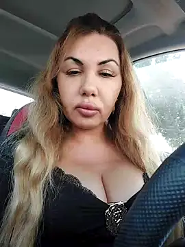 Snapshot of Alisasex@xh chatting on October 21, 9:32 am Alisasexxh online show from October 21, 9:32 am