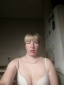 Snapshot of babyjessi chatting on September 18, 8:33 pm babyjessi online show from September 18, 8:33 pm