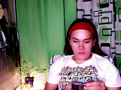 urdreamgirljacky online show from September 28, 3:12 am