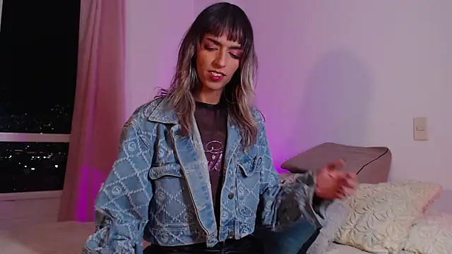 Theevae online show from October 7, 4:09 am