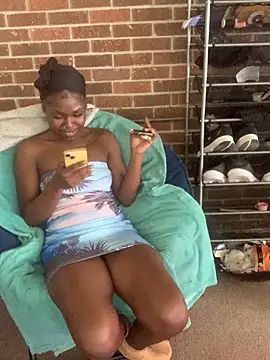 sprinklingfairy online show from October 27, 3:38 pm