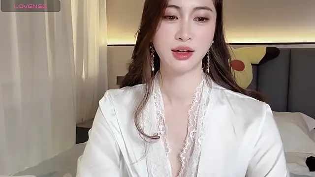 wuyueaini online show from November 4, 4:55 am