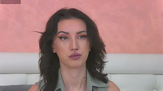 EnyaHazell online show from November 4, 6:51 pm