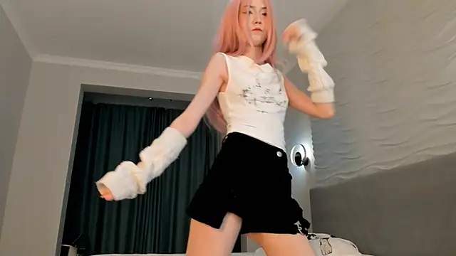 Snapshot of kawai_mai chatting on November 17, 4:13 pm kawai mai online show from November 17, 4:13 pm