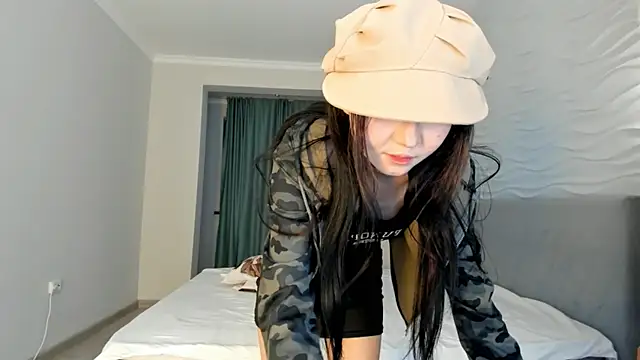 Snapshot of kawai_mai chatting on November 25, 4:18 pm kawai mai online show from November 25, 4:18 pm