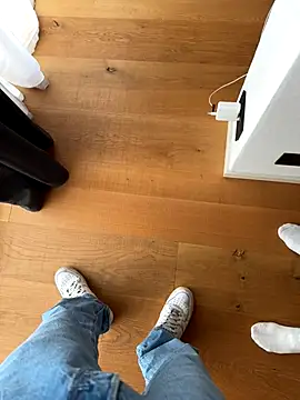 Manu97k online show from September 11, 12:05 pm