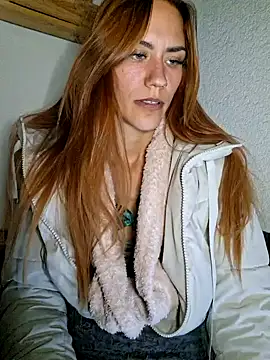 Snapshot of SlimBellaa chatting on September 26, 9:08 pm SlimBellaa online show from September 26, 9:08 pm