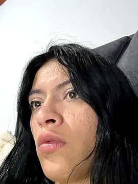 LiaCollings online show from November 22, 7:40 am