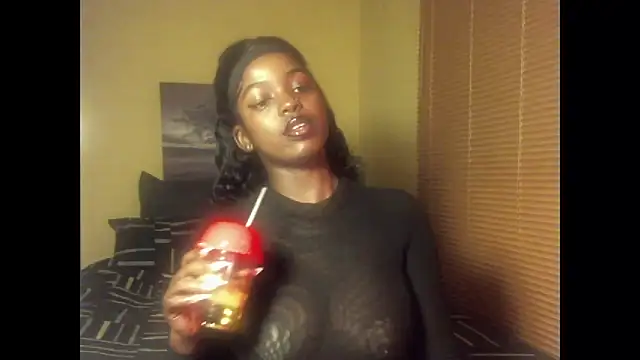 Snapshot of NawtyLisa chatting on October 30, 10:43 pm NawtyLisa online show from October 30, 10:43 pm