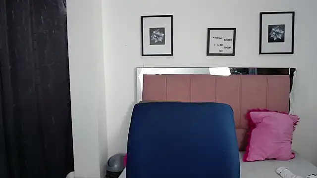 Lele F w online show from November 29, 8:34 pm