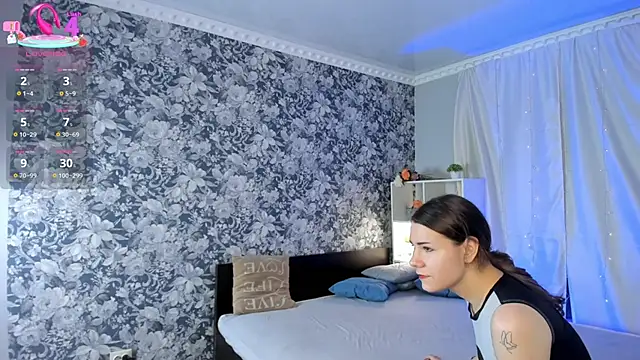 Snapshot of Laila_Blarr chatting on September 13, 10:04 am Laila Blarr online show from September 13, 10:04 am