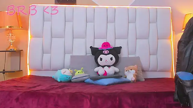 MilkWhore1 online show from September 9, 12:15 pm